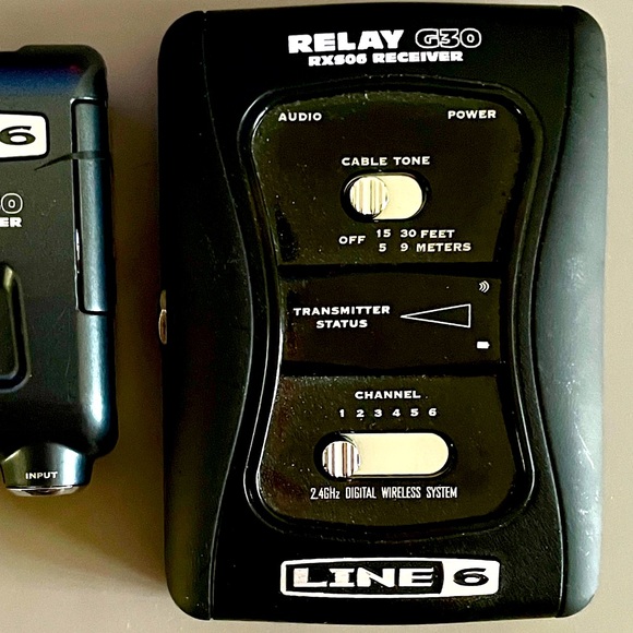 Line 6 Relay G30 Digital Wireless Guitar System - Picture 2 of 4